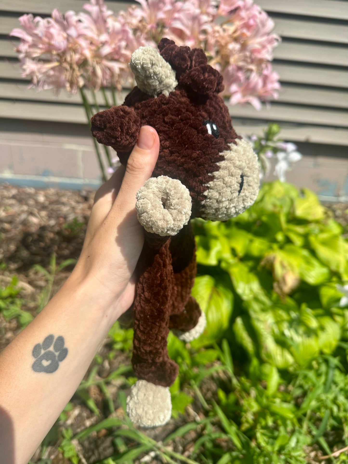 Highland Cow Snuggler
