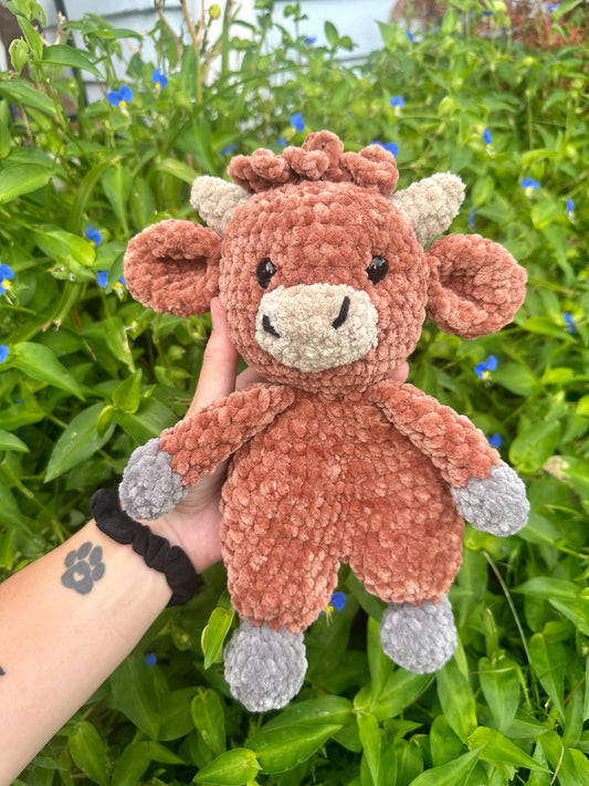 Highland Cow Snuggler